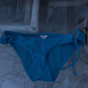 NWOT - Island soul bikini bottom